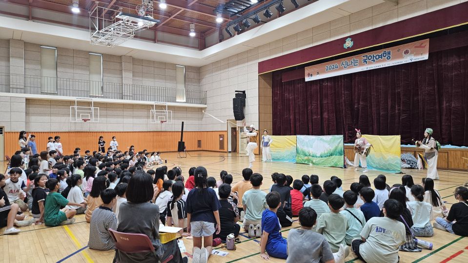 09.10 북가좌초 측면.jpg