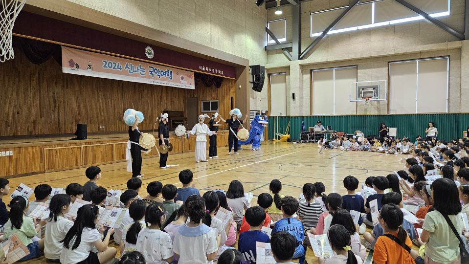 09.26 흑석초 측면.jpg