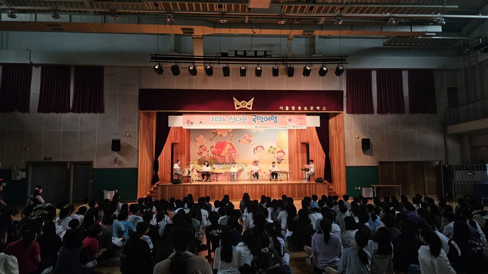 09.27 길음초 정면.jpg