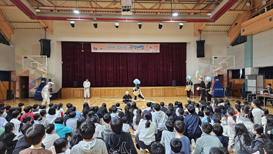 11.26 영문초 정면.jpg