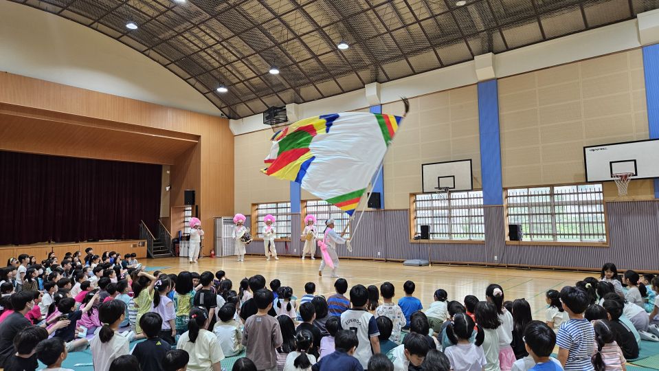 06.24 독립문초 측면.jpg