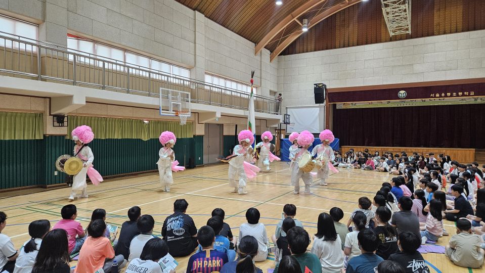 07.03 용동초 좌측.jpg