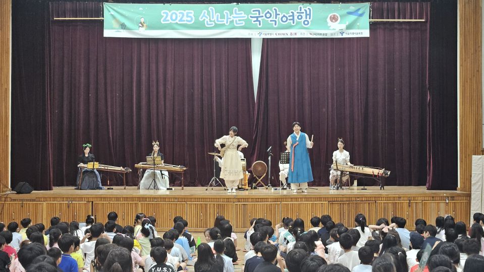 07.04 난향초 확대.jpg