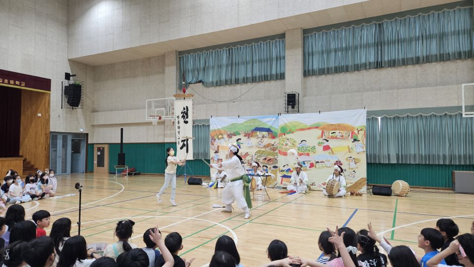 06.07 신길초 확대.jpg