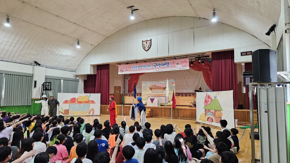 07.20 숭례초 측면.jpg