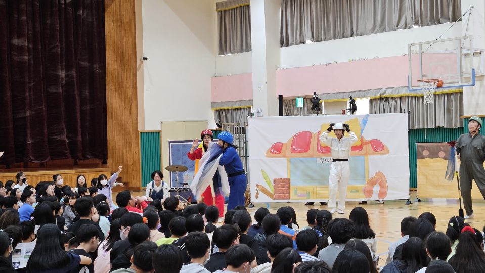 10.13 영화초 확대.jpg