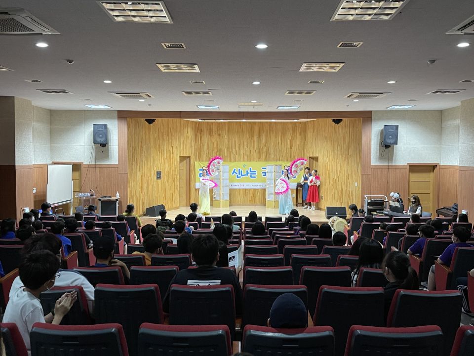 20210701(목) 강서초등학교_환술극단 담 (1).jpg