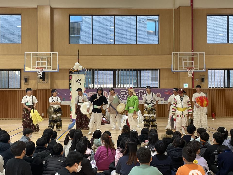 12.07(수) 양원숲초 2회차 공연사진_연희동추리 (1).jpg